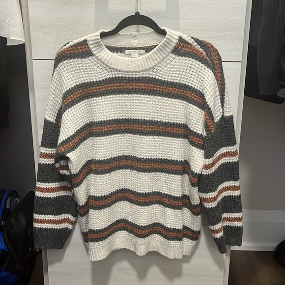 American Eagle Crewneck Sweater - Picture 1 of 2